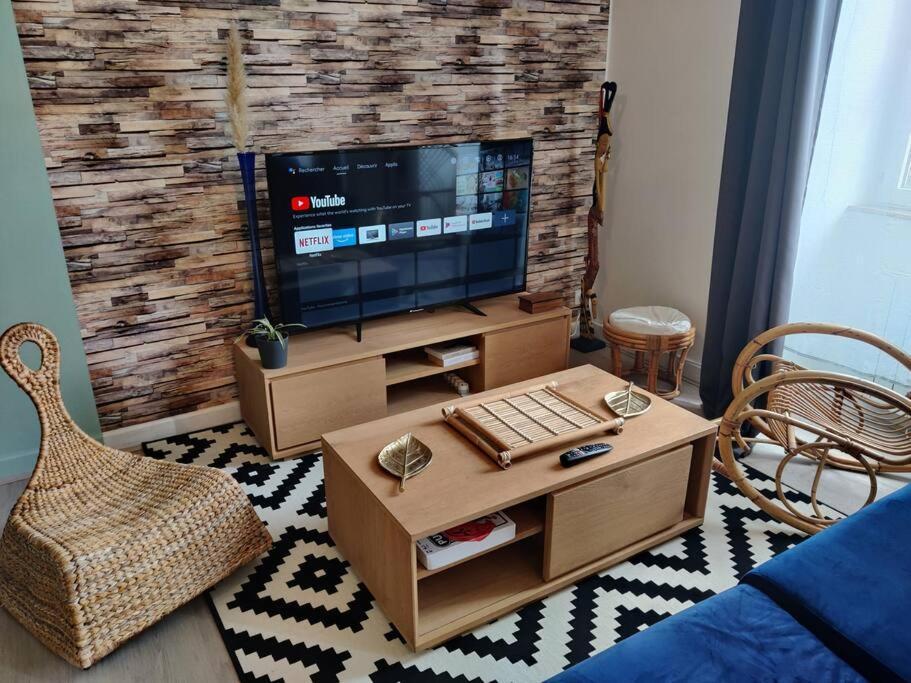 Le Tropica Appartement 2 Chambres, Plein Sud Centre Ville De Vitre Екстериор снимка